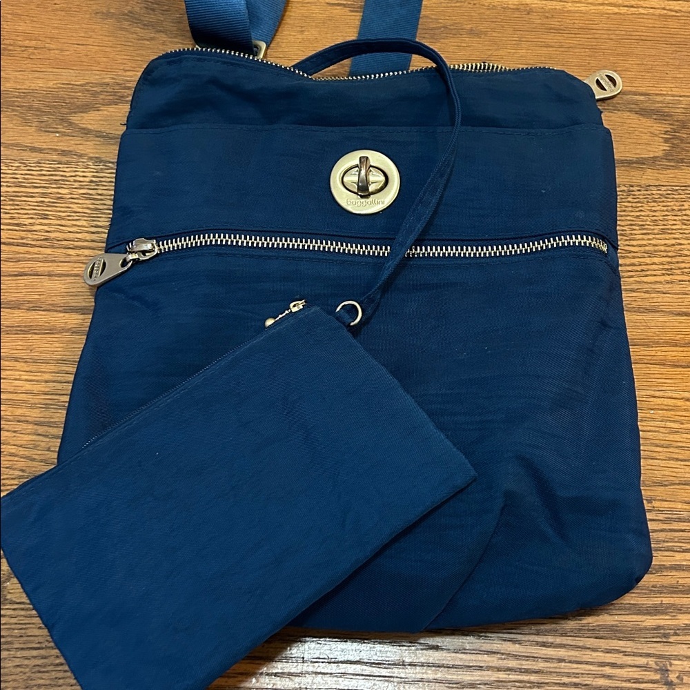 Baggallini Crossbody Bag Blue Travel with Change Purse - Picture 4 of 8